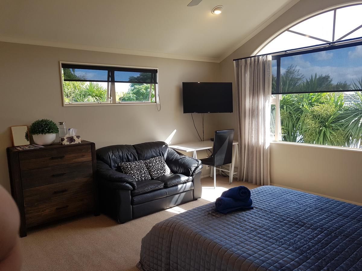 Makepeace Place Homestay Hamilton Exterior photo